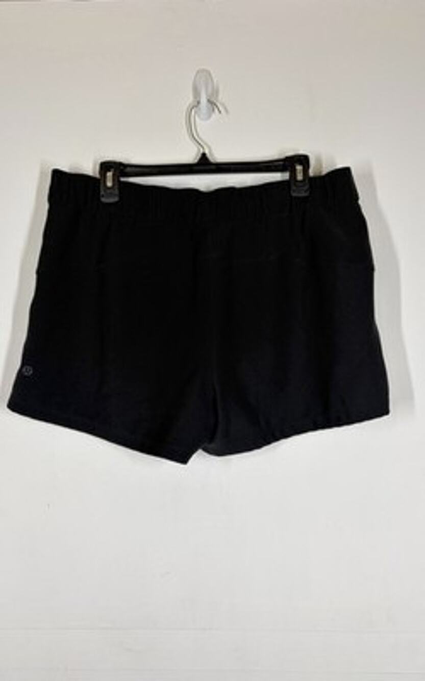 Lululemon On The Fly Short Woven 2.5" Size 12